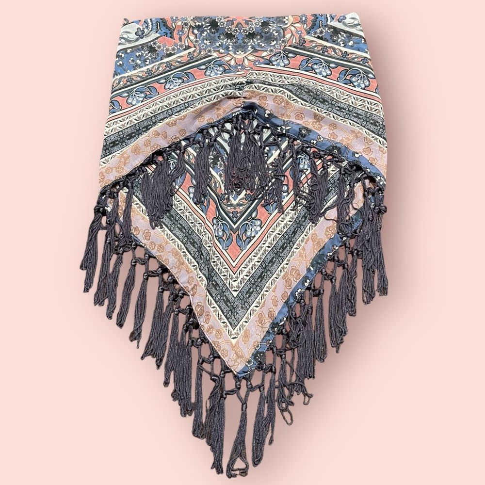Bandana Fringe Top - Picture 1 of 3